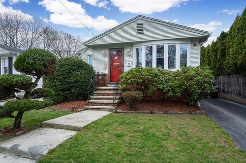 15 Homewood Ave, North Providence, RI, 02911-2906 | Card Image