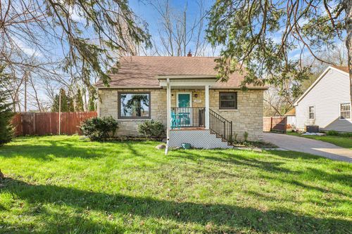 2009 Vahlen Street, Madison, WI, 53704 | Card Image