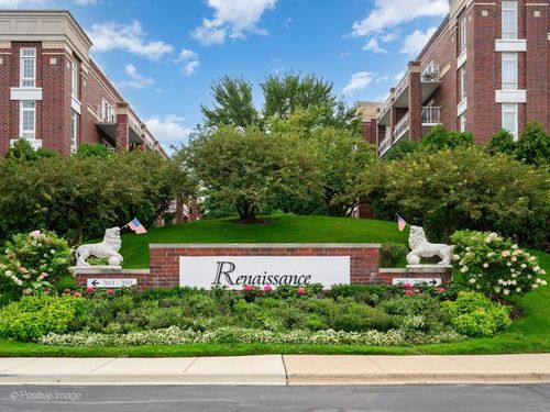 408-7071 W Touhy Ave, Niles, IL, 60714-5323 | Card Image