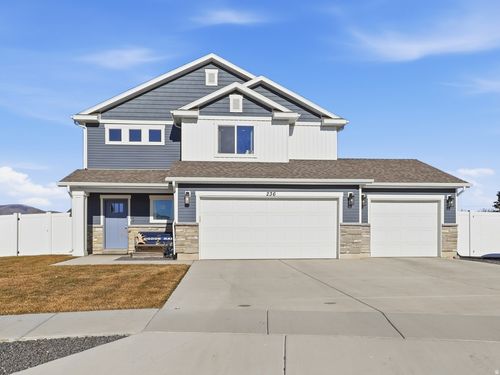 236 W 1250 S, Tremonton, UT, 84337-6001 | Card Image