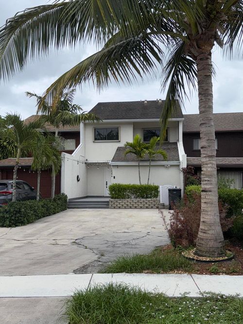 12394 Westhampton Cir, Wellington, FL, 33414-5546 | Card Image