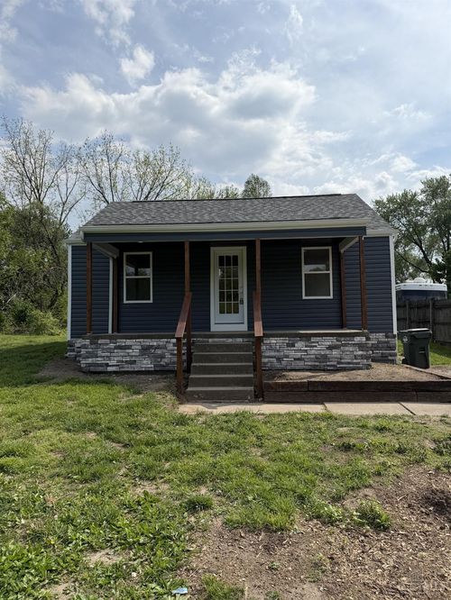 2106 Waneta Avenue, Middletown, OH, 45044 | Card Image