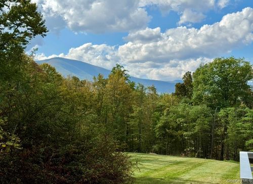 4723 State Route 213, Olivebridge, NY, 12461-5632 | Card Image