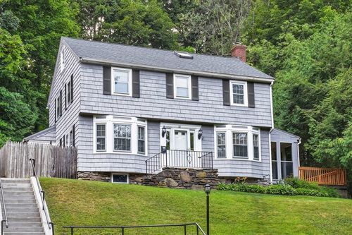 28 Saint Elmo Rd, Worcester, MA, 01602-2638 | Card Image