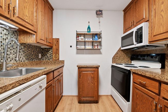 APT-621 - 5450 Three Points Blvd, Condo with 3 bedrooms, 2 bathrooms and null parking in Mound MN | Image 13