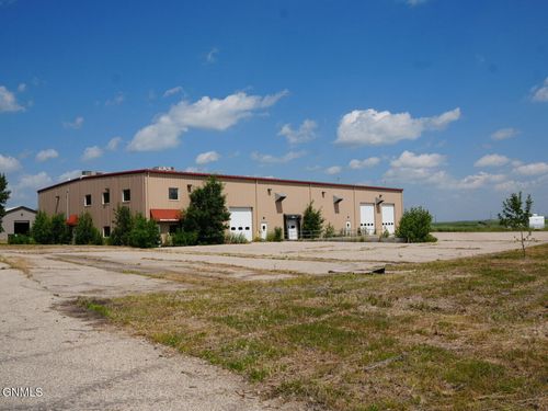 10243 Highway 2, Tioga, ND, 58852-9306 | Card Image
