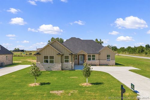 6064 Slim Pickens Lane, Marietta, OK, 73448 | Card Image