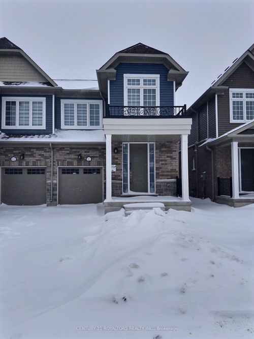 93 Mcgill Ave, Erin, ON, N0B1T0 | Card Image