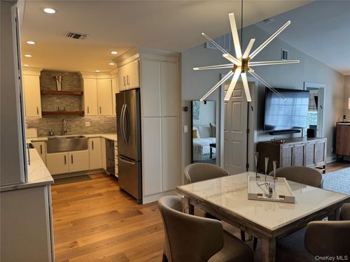 910 Altessa Blvd, Melville, NY, 11747-5219 | Card Image