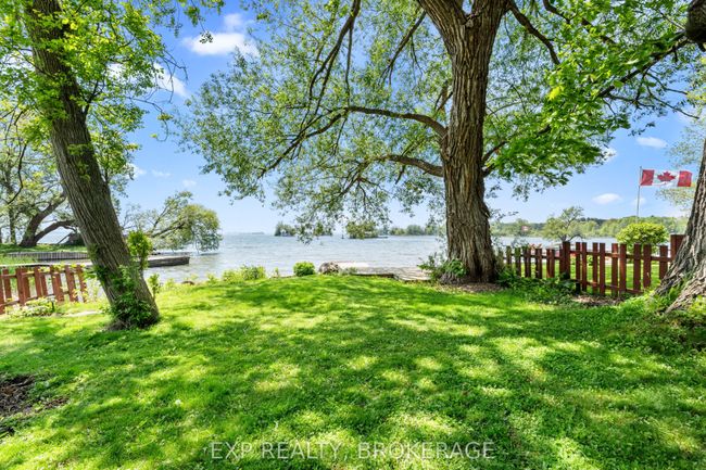15 Sturtivans Lane, House other with 3 bedrooms, 2 bathrooms and 2 parking in Leeds and the Thousand Islands ON | Image 35