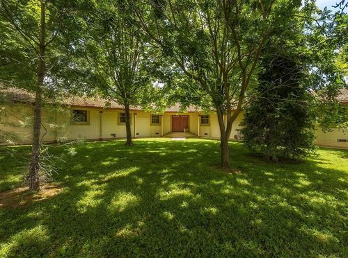 7398 16th St, Rio Linda, CA, 95673-1612 | Card Image
