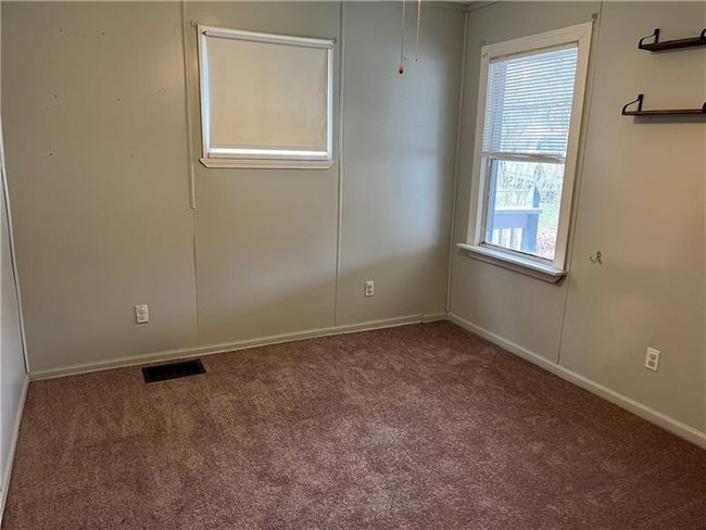 624 6 Th St, House other with 3 bedrooms, 2 bathrooms and 1 parking in Mather PA | Image 11