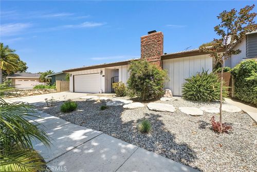 112 Stanford Ln, Seal Beach, CA, 90740-2518 | Card Image