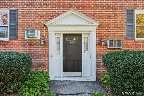 3-108 Strawberry Hill Ave, Stamford, CT, 06902-2563 | Card Image