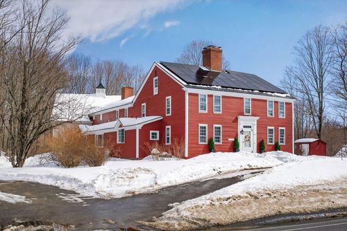 392 Walnut Hill Road, North Yarmouth, ME, 04097 | Card Image
