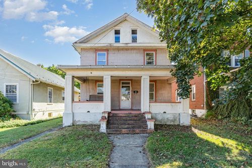 780 State St, MILLERSBURG, PA, 17061-1464 | Card Image