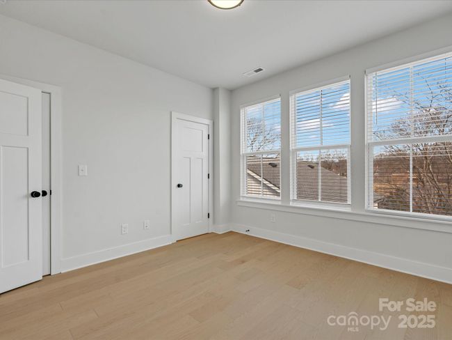 1122 Pegram Crossing Dr, Townhouse with 3 bedrooms, 4 bathrooms and null parking in Charlotte NC | Image 27