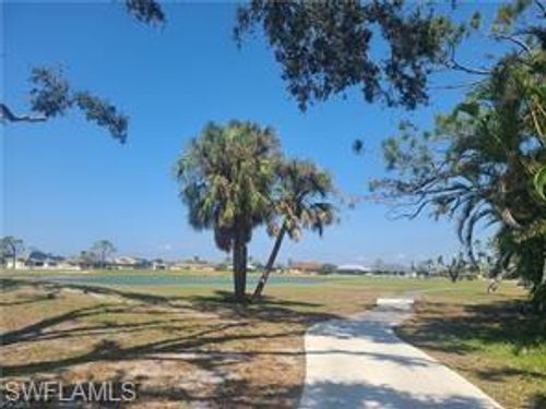 1806 Nw 24th Pl, CAPE CORAL, FL, 33993-4817 | Card Image