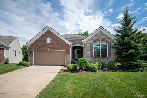 292 Bryce Ct, Howell, MI, 48843-9249 | Card Image