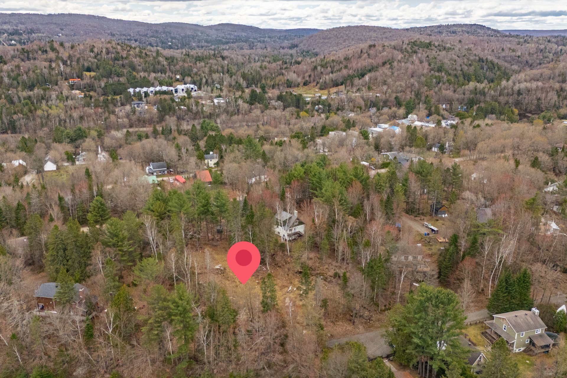 Land in Morin-Heights 4