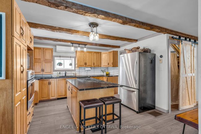 179 Church St, House other with 3 bedrooms, 2 bathrooms and 4 parking in Smiths Falls ON | Image 4