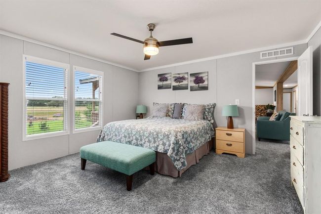 1411 Vogelsang Rd, Home with 3 bedrooms, 2 bathrooms and 3 parking in Columbus TX | Image 11