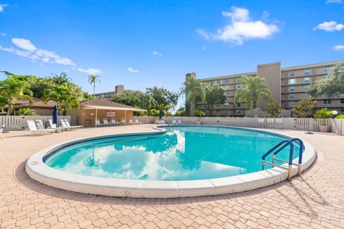 apt-609-4570 Nw 18th Ave, Deerfield Beach, FL, 33064-1069 | Card Image