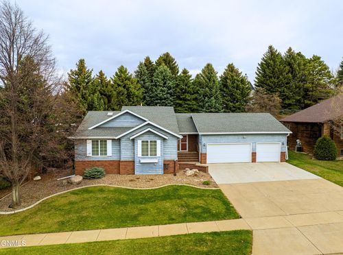314 Aspen Ave, Bismarck, ND, 58503-0205 | Card Image