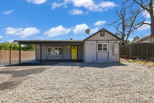 1838 14th St, Olivehurst, CA, 95961-4609 | Card Image
