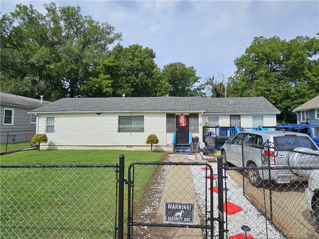 Kensington Ave, Kansas City, MO 64128