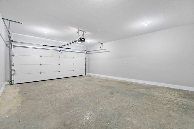 27 Lane 345 Crooked Lk, Condo with 3 bedrooms, 3 bathrooms and null parking in Angola IN | Image 29
