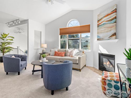 unit-904-640 Gooseberry Dr, Longmont, CO, 80503-6434 | Card Image