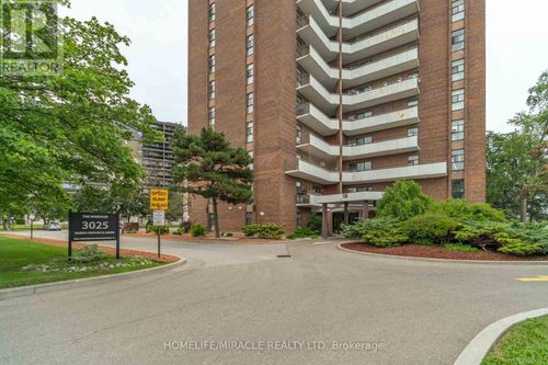 807-3025 Queen Frederica Dr, Mississauga, ON, L4Y3A1 | Card Image