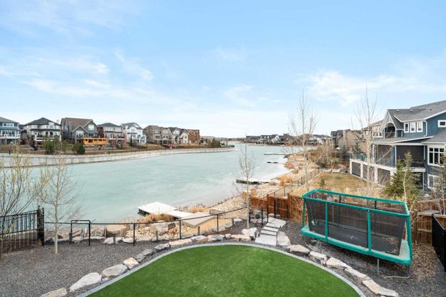131 Marine Drive Se, Home with 3 bedrooms, 2 bathrooms and 5 parking in Calgary AB | Image 36