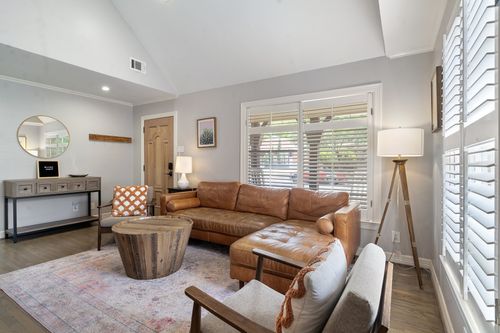 2619 Alco Ave, Dallas, TX, 75211-2687 | Card Image