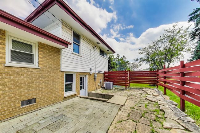 7734 Linden Ave, House other with 3 bedrooms, 2 bathrooms and 2 parking in Darien IL | Image 30