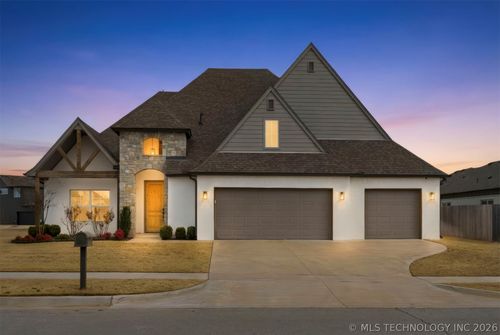 12723 S Maplewood Ave, Bixby, OK, 74008-2763 | Card Image