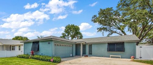 11987 106th Ave, Seminole, FL, 33778-3527 | Card Image