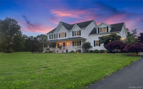 170 Dickerson Ave, Montgomery, NY, 12549-1816 | Card Image