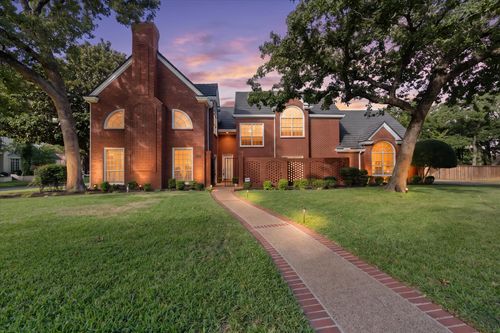 5104 Forestlake Ct, Arlington, TX, 76017-3747 | Card Image