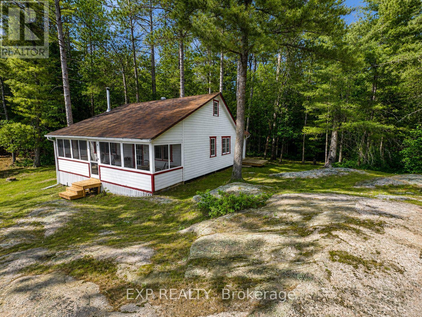 Residential in Georgian Bay (Baxter) 4