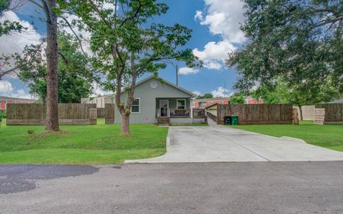 2722 Vega St, Houston, TX, 77088-4536 | Card Image
