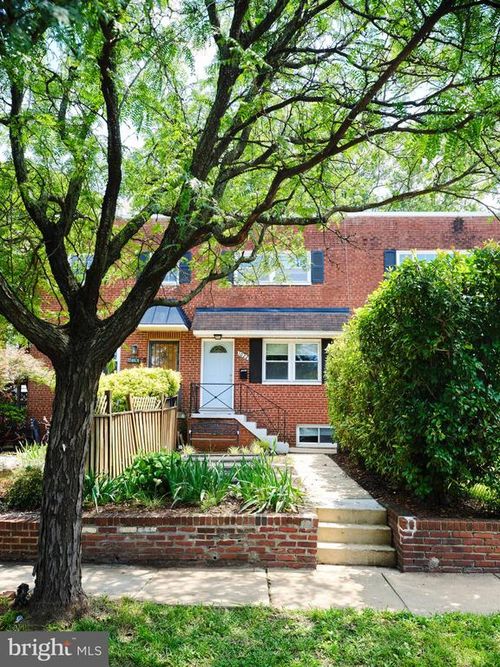 1022 Vernon St, ALEXANDRIA, VA, 22314-1350 | Card Image