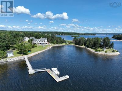 226 Crandall Rd, House other with 5 bedrooms, 6 bathrooms and null parking in Mahone Bay NS | Image 1