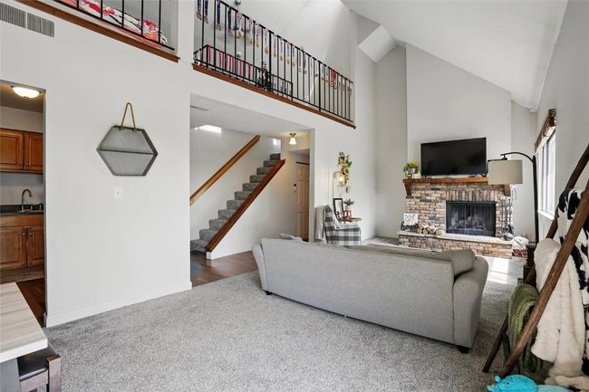 APT-304 - 215 40 Th Street Dr, Condo with 3 bedrooms, 2 bathrooms and null parking in Cedar Rapids IA | Image 8