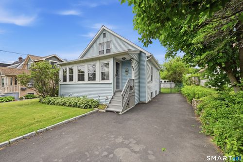 37 Fleetwood Ave, Bethel, CT, 06801-1719 | Card Image