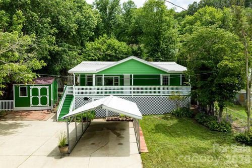 389 Rollins Rd, Marshall, NC, 28753-7201 | Card Image