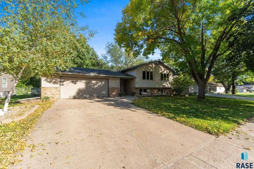 4100 S Cathy Ave Avenue, Sioux Falls, SD, 57106 | Card Image