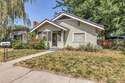 538 N 6th St, Payette, ID, 83661-2338 | Card Image