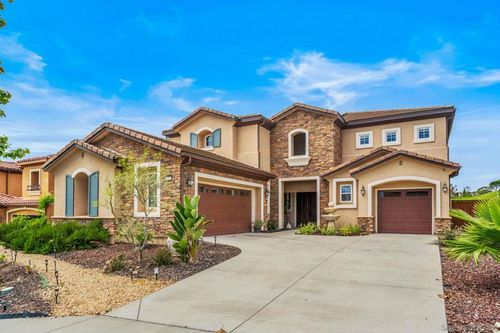 1077 Village Dr, Oceanside, CA, 92057-1942 | Card Image